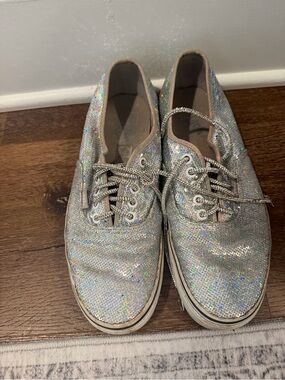Vans Women's Silver Holographic Glitter Low-Top Sneakers